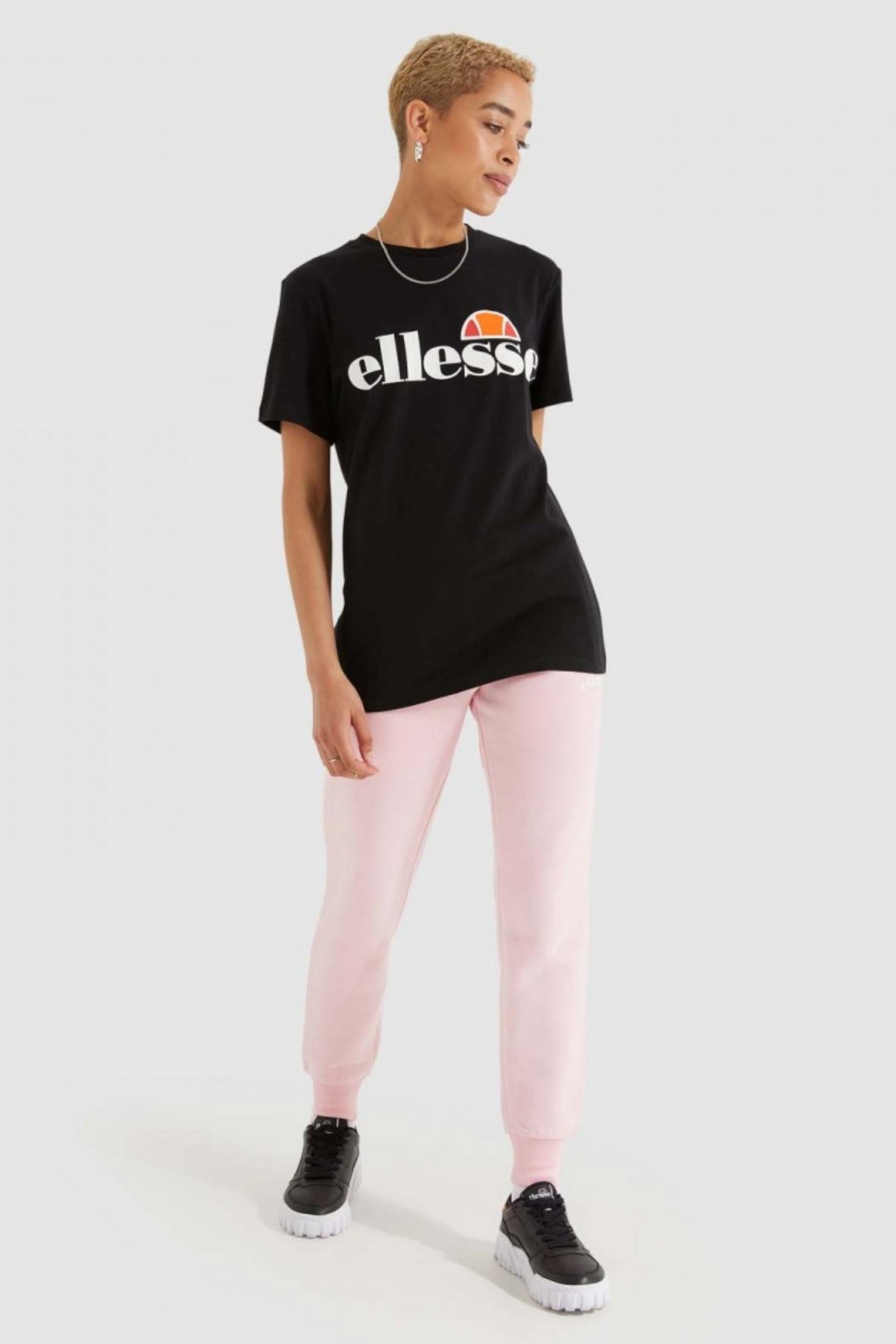 ELLESSE ALBANY TEE en color NEGRO  (4)