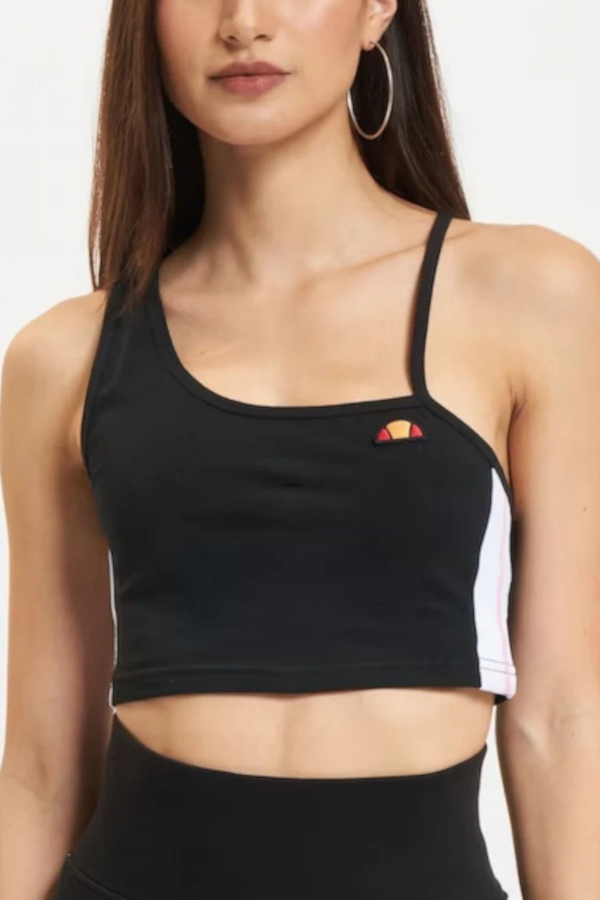 ELLESSE PLAYSOL CROP TOP en color NEGRO  (1)