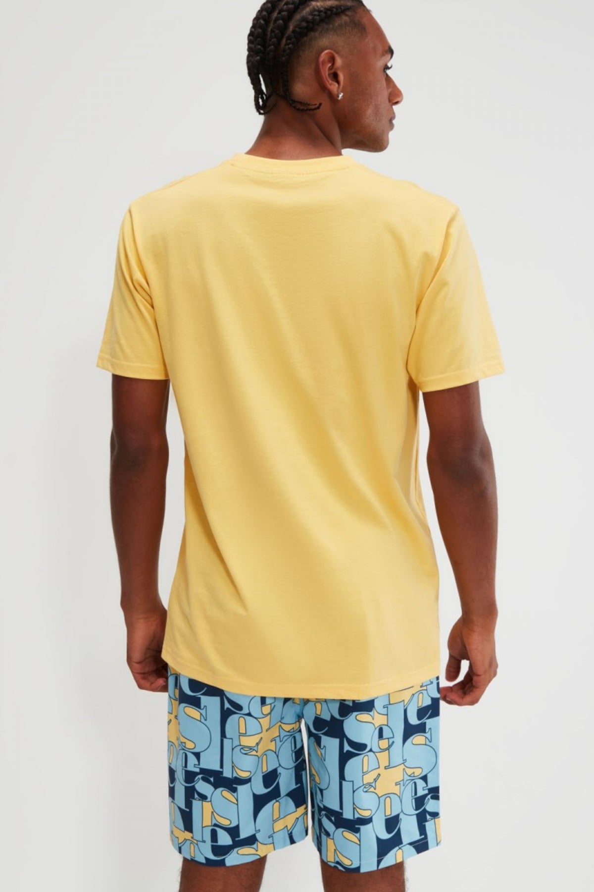 ELLESSE LENTAMENTE TEE en color AMARILLO  (3)