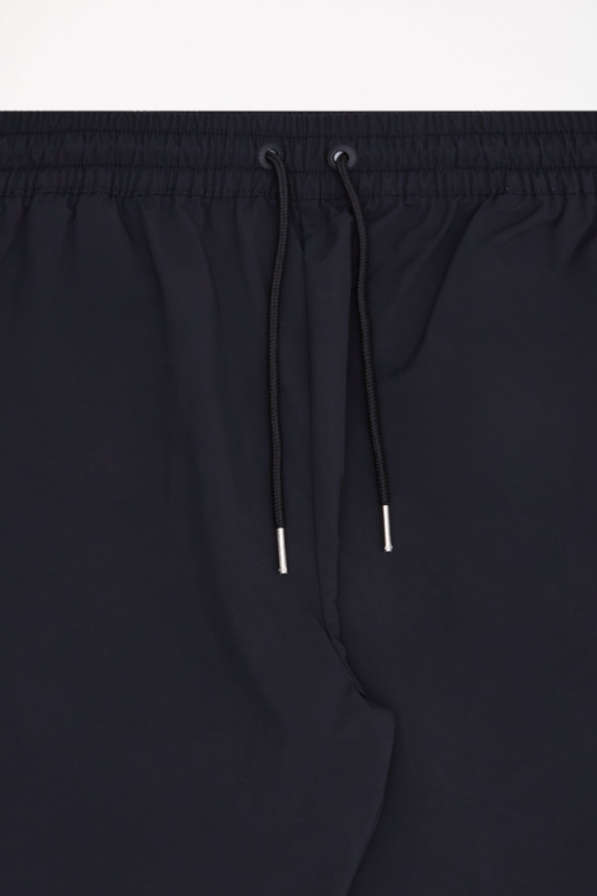 ELLESSE TERRONI SHORT  INCH en color NEGRO  (3)