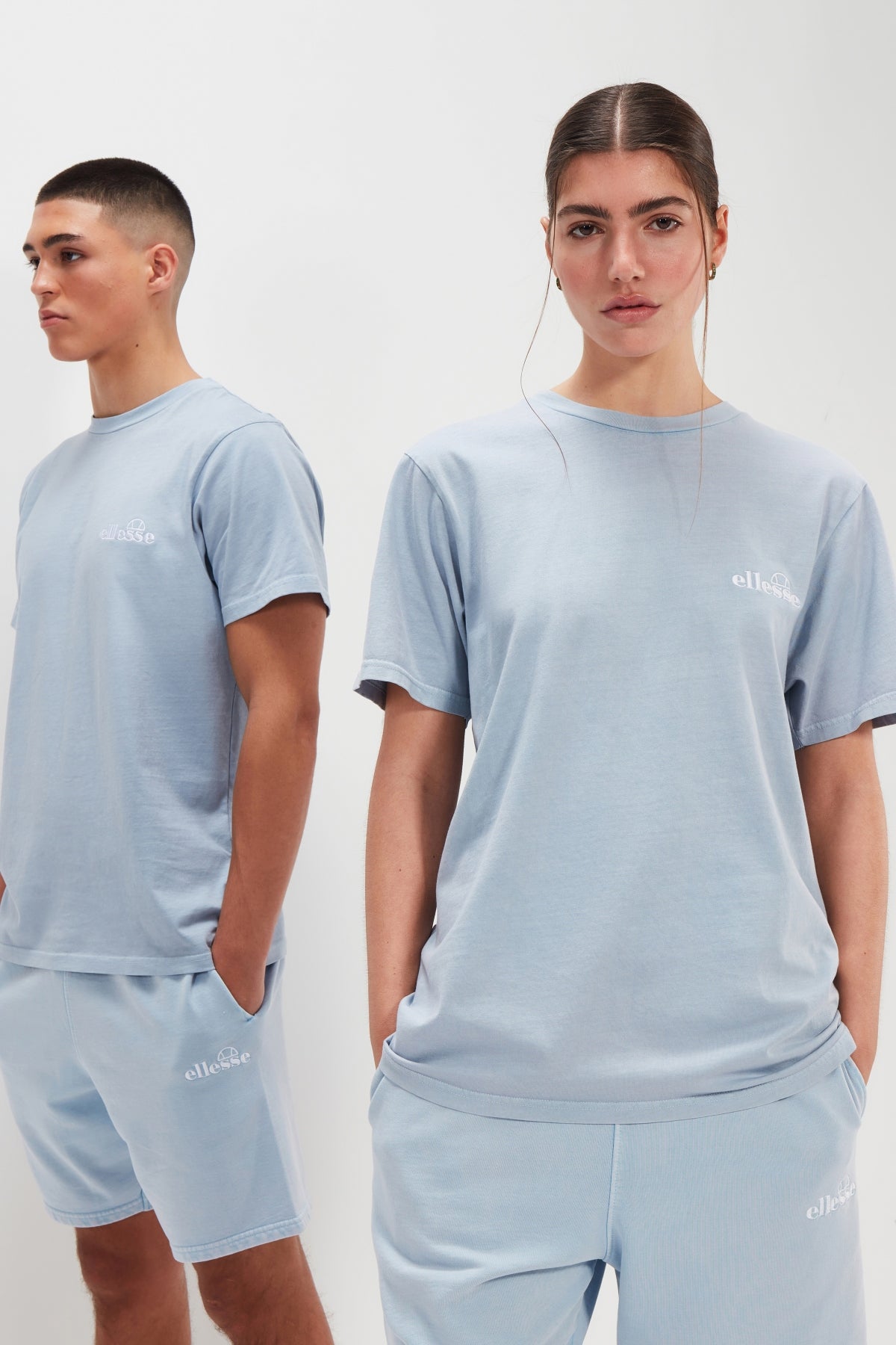 ELLESSE MESMERY TEE en color AZUL  (3)