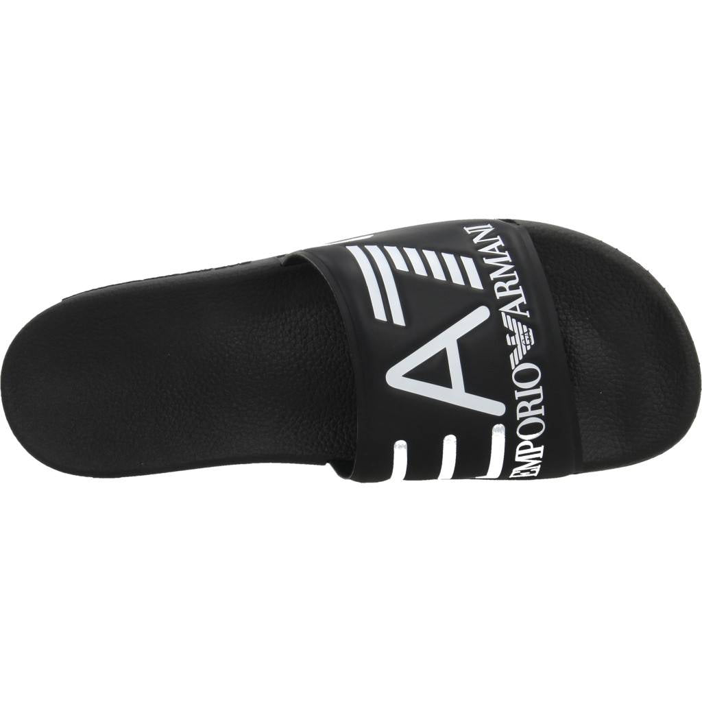 EMPORIO ARMANI BEACHWEAR en color NEGRO  (7)