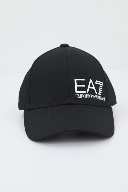 EMPORIO ARMANI BASEBALL HAT en color NEGRO  (1)