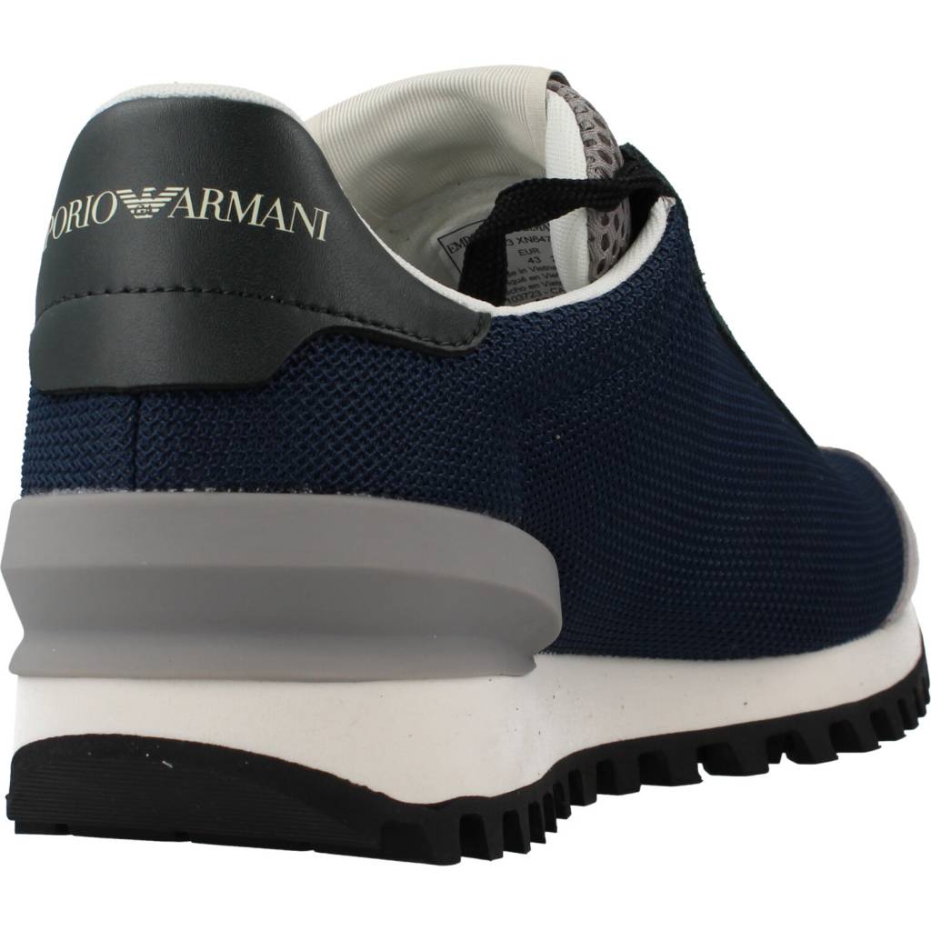 EMPORIO ARMANI XX en color AZUL  (3)