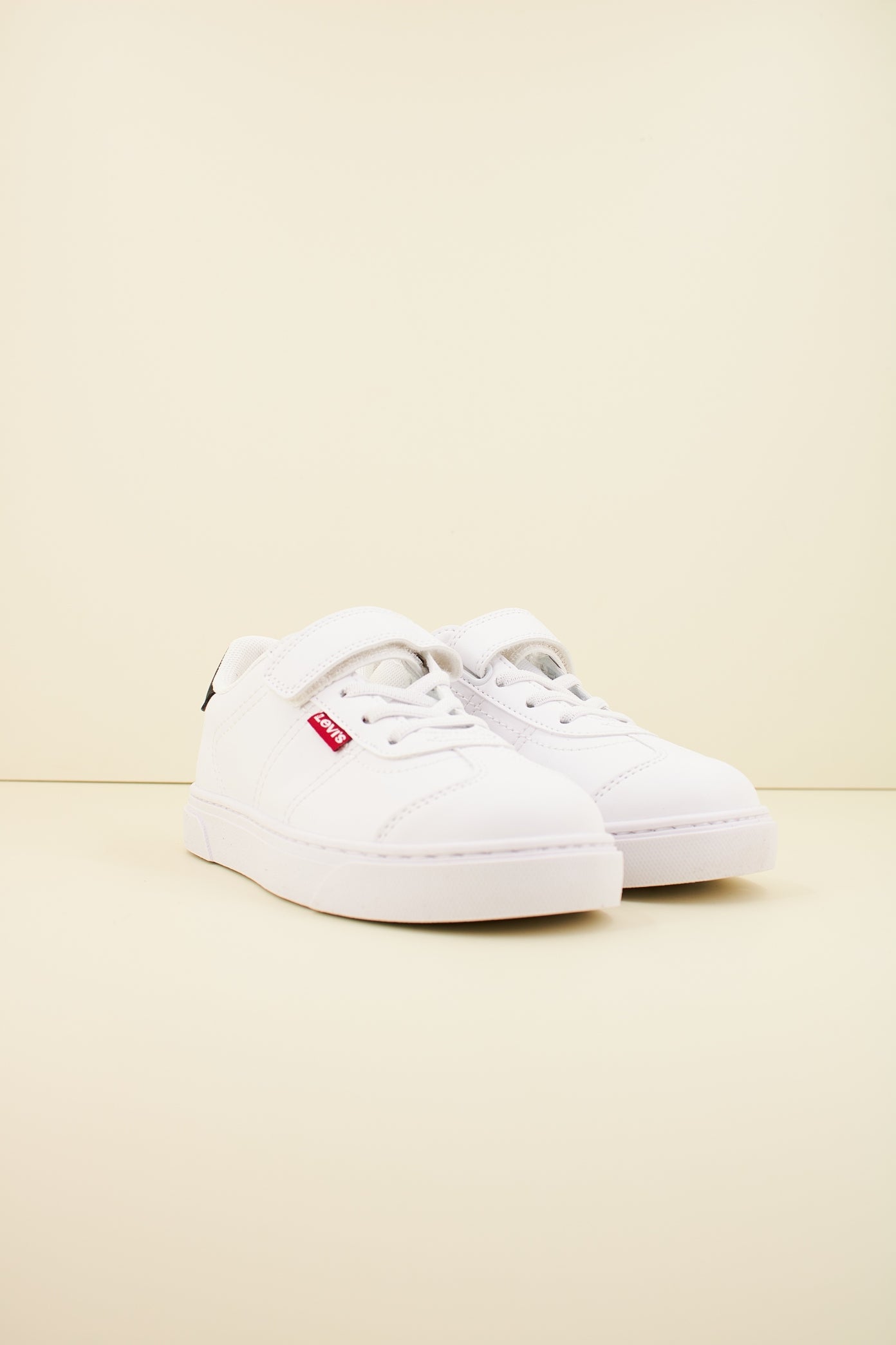 LEVI'S TUSTIN en color BLANCO  (2)