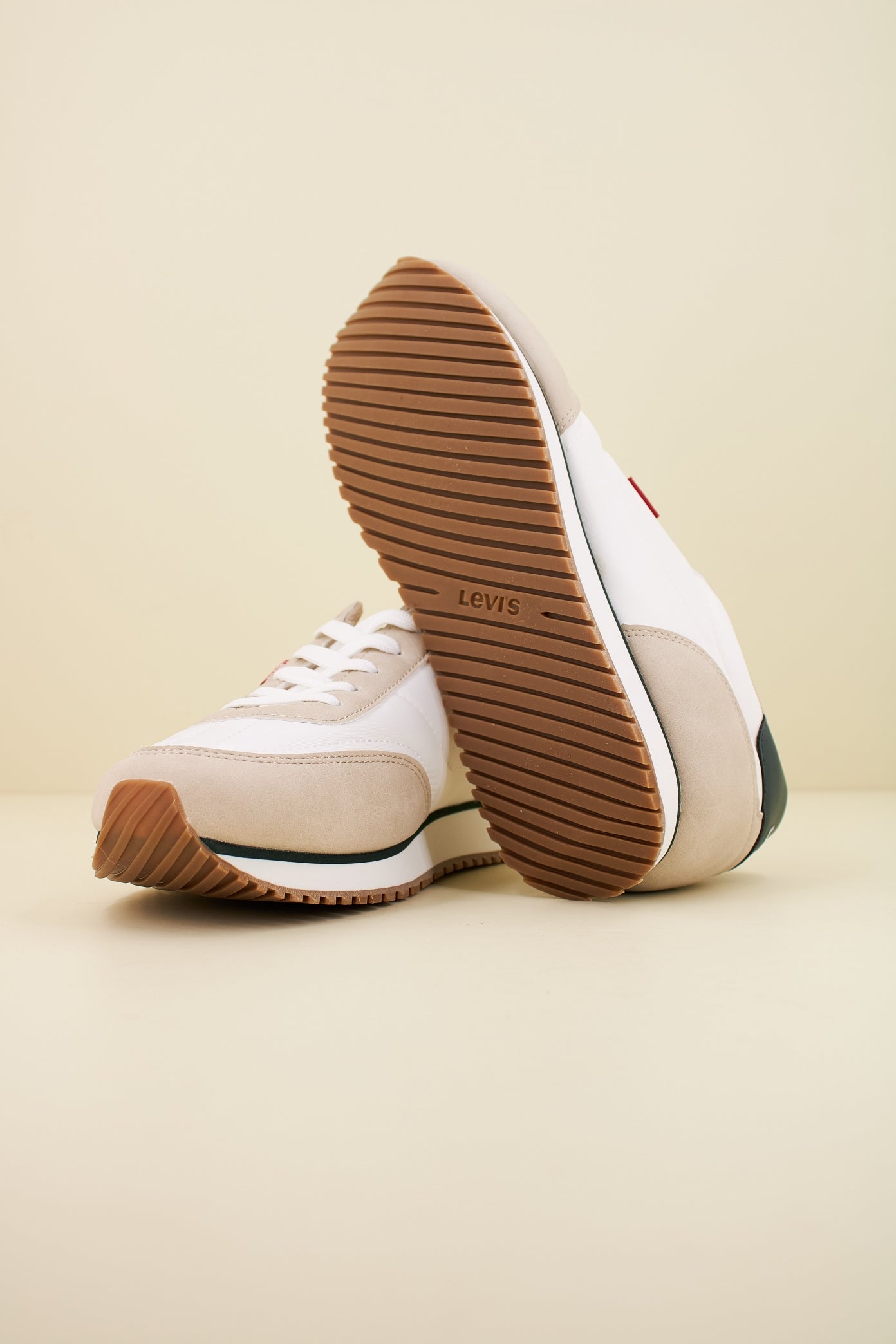 LEVI'S STAG RUNNER en color BLANCO  (4)