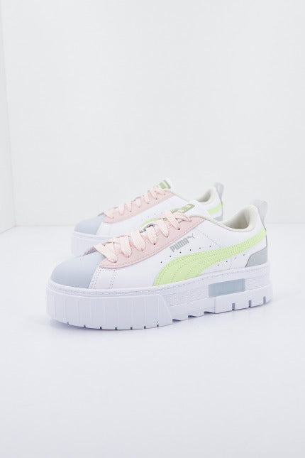 PUMA MAYZE LTH POP en color BLANCO  (1)