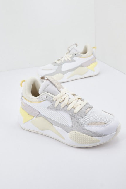 PUMA YELLOW  RS-X THRIFTED WNS en color BLANCO  (1)