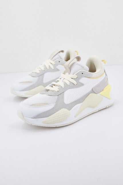 PUMA YELLOW  RS-X THRIFTED WNS en color BLANCO  (2)