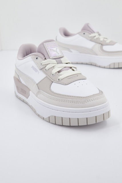 PUMA CALI DREAM PASTEL en color BLANCO  (2)