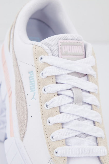 PUMA MAYZE MIX en color BLANCO  (4)