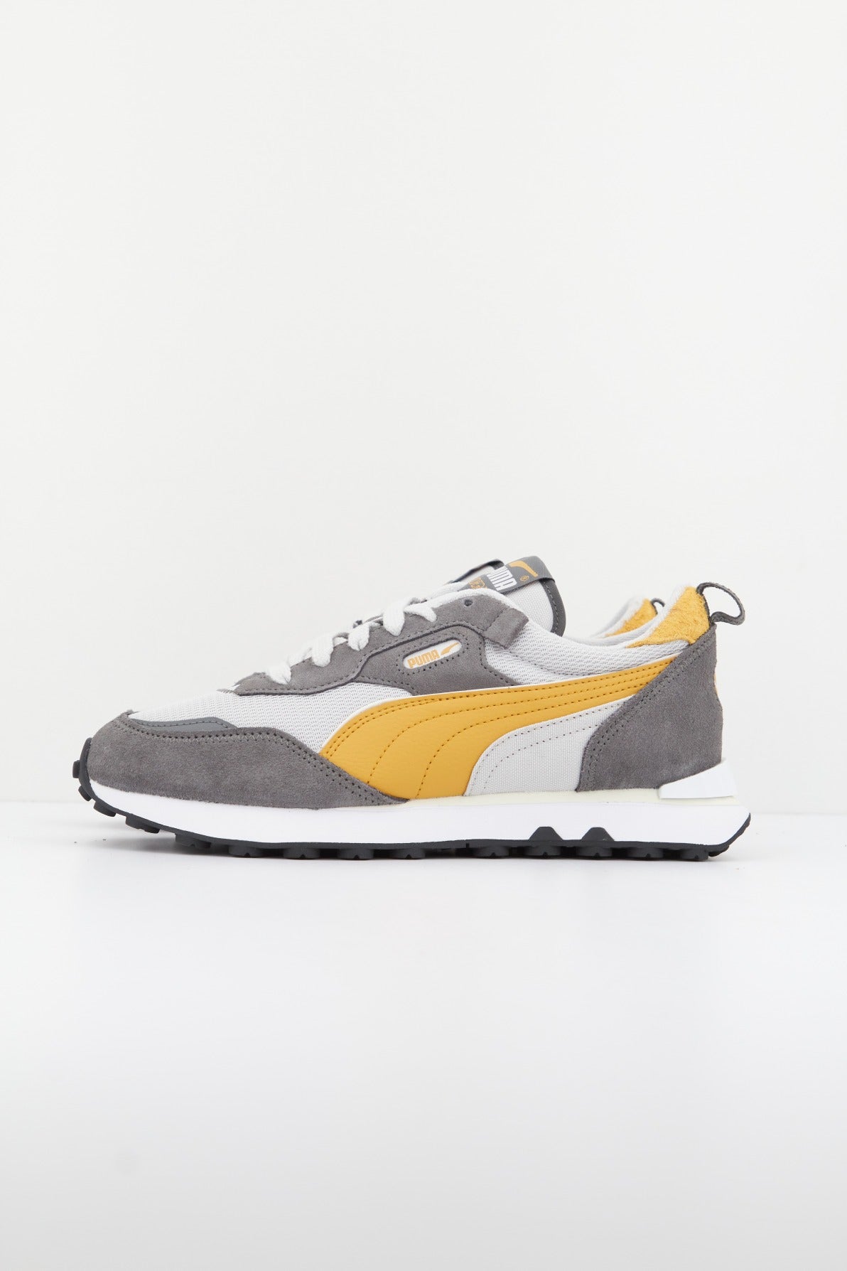 PUMA RIDER FV en color GRIS  (1)