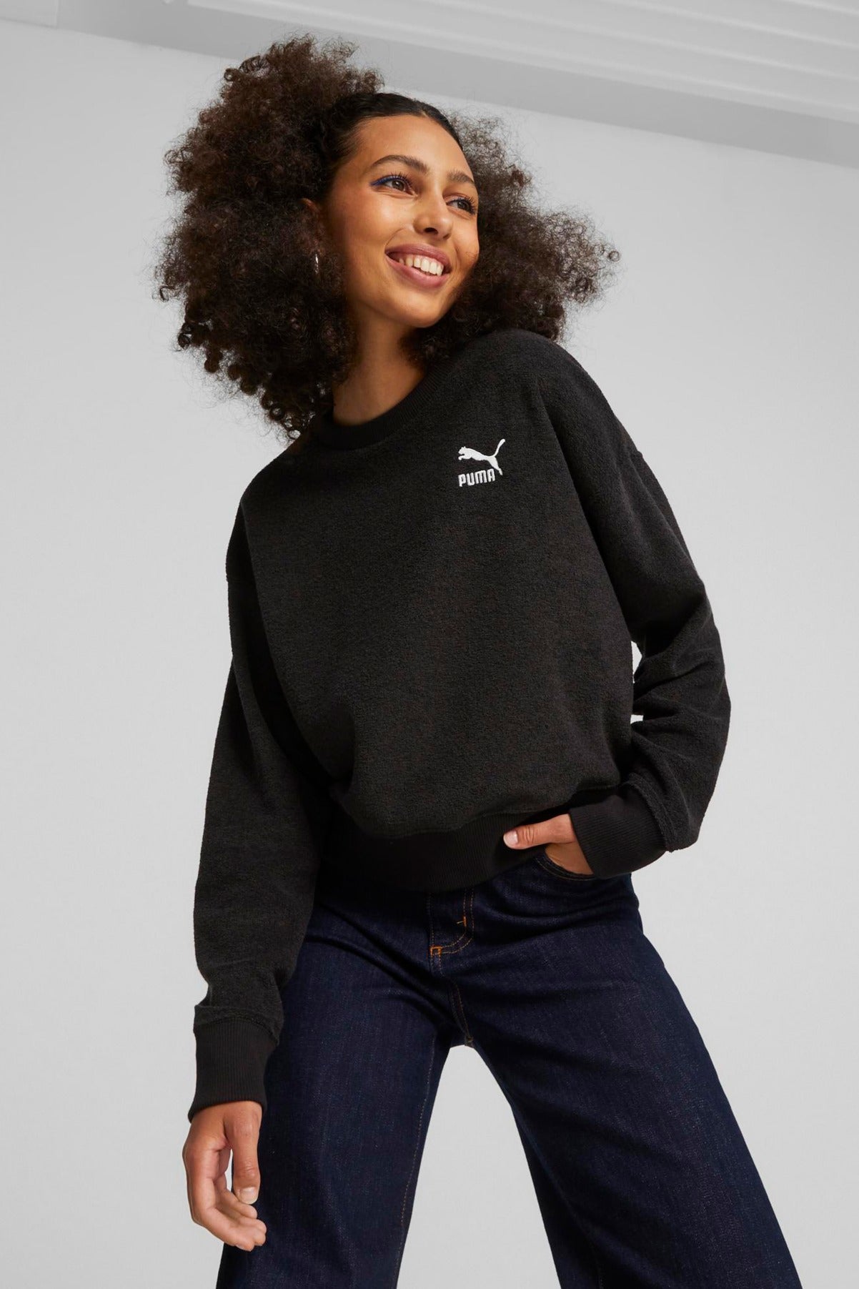 PUMA FLEECE CREW en color NEGRO  (1)