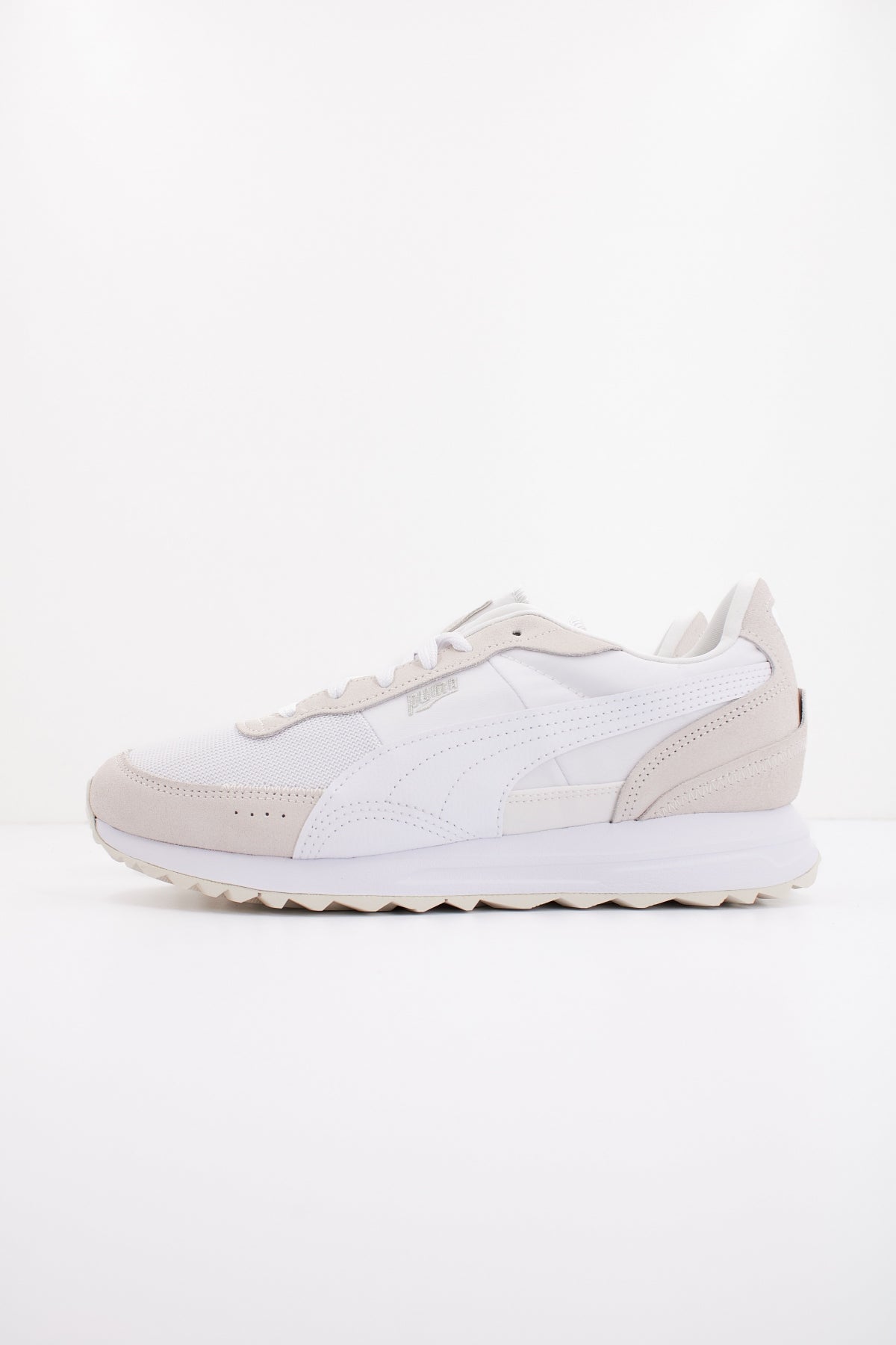 PUMA ROAD RIDER SD en color BLANCO  (1)