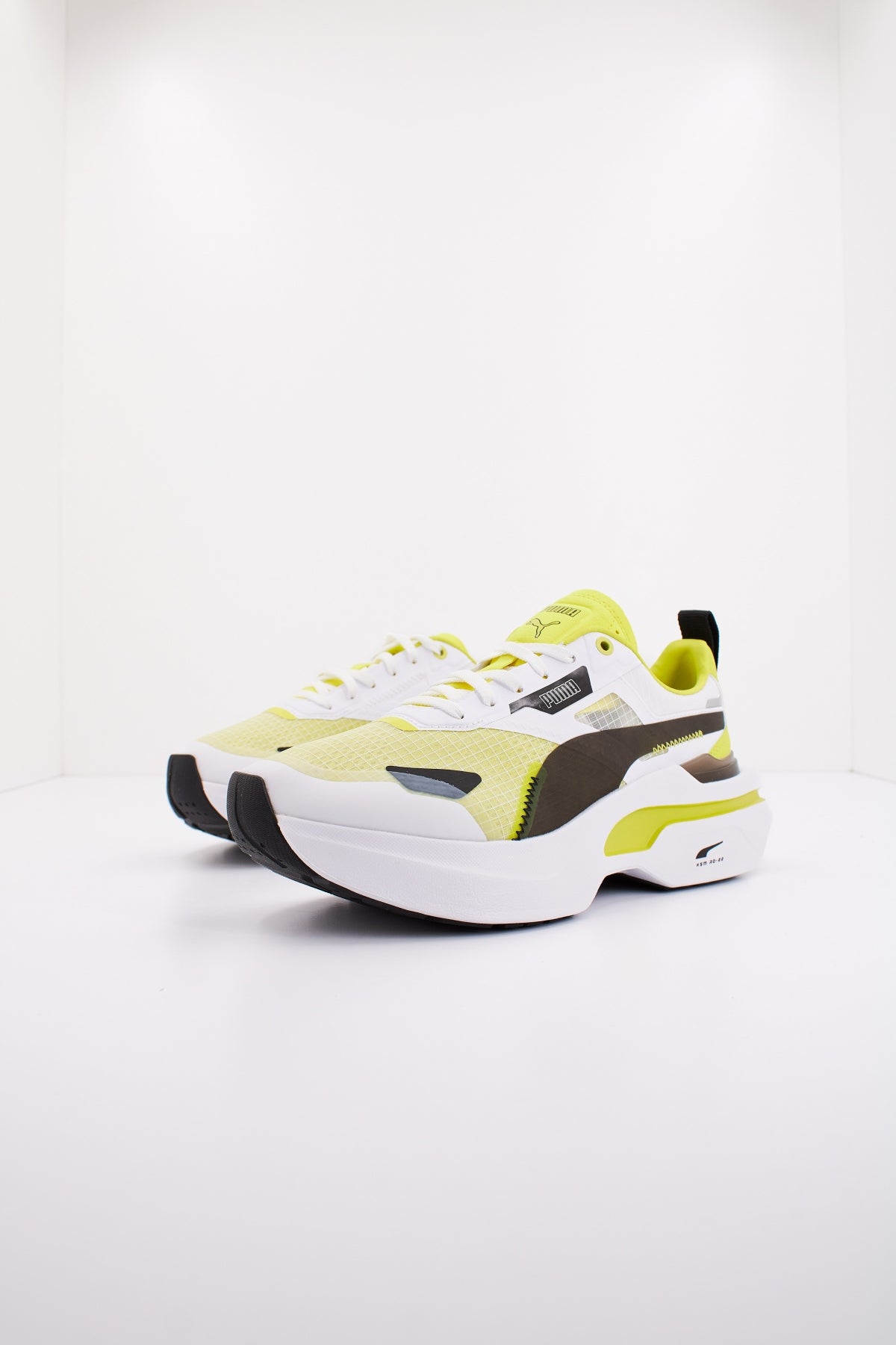 PUMA KOSMO RIDER WNS en color BLANCO  (2)