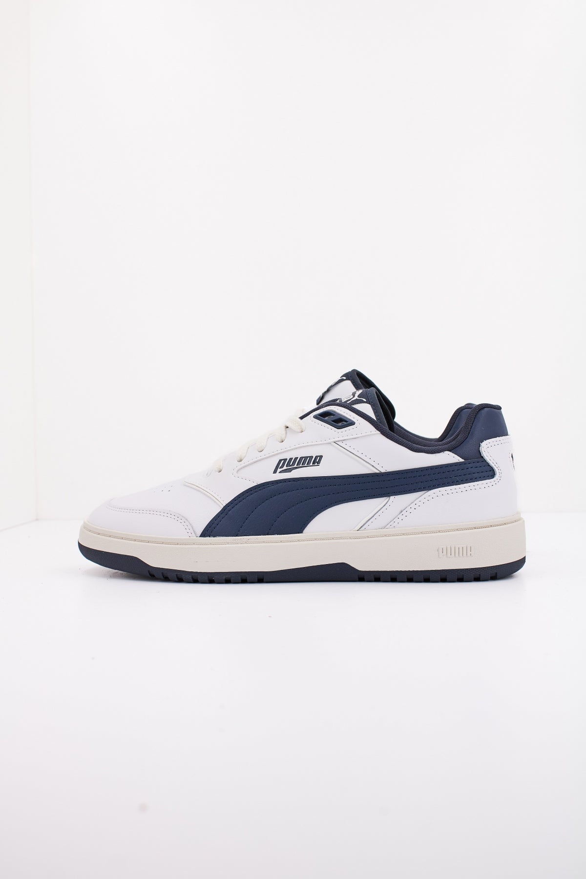 PUMA PUMA DOUBLECOURT en color BLANCO  (1)