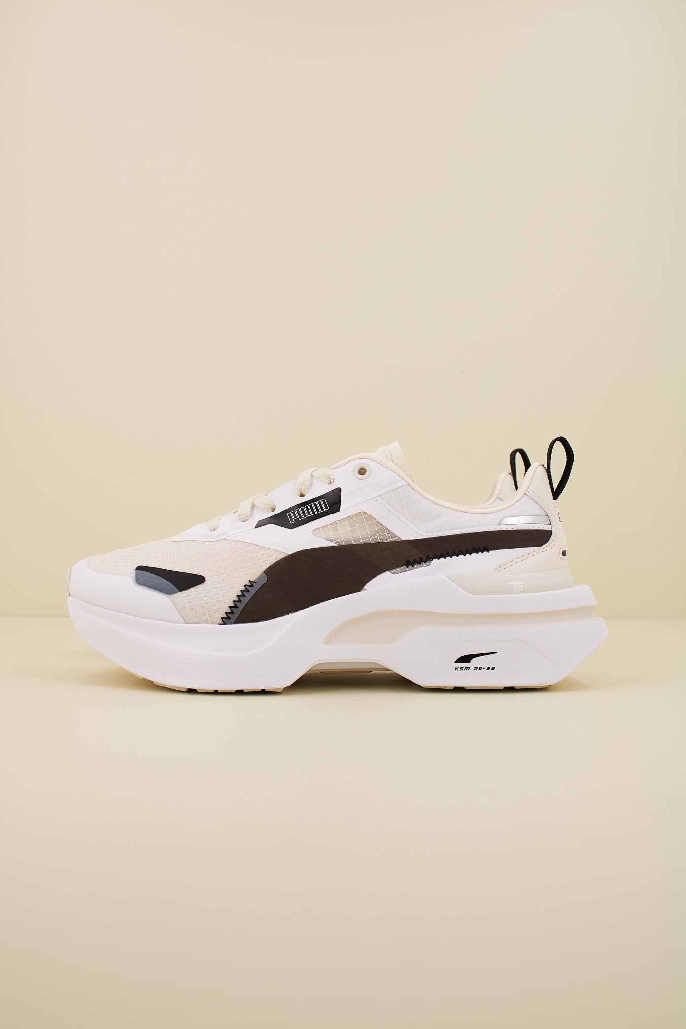 PUMA KOSMO RIDER WNS en color BEIS  (1)