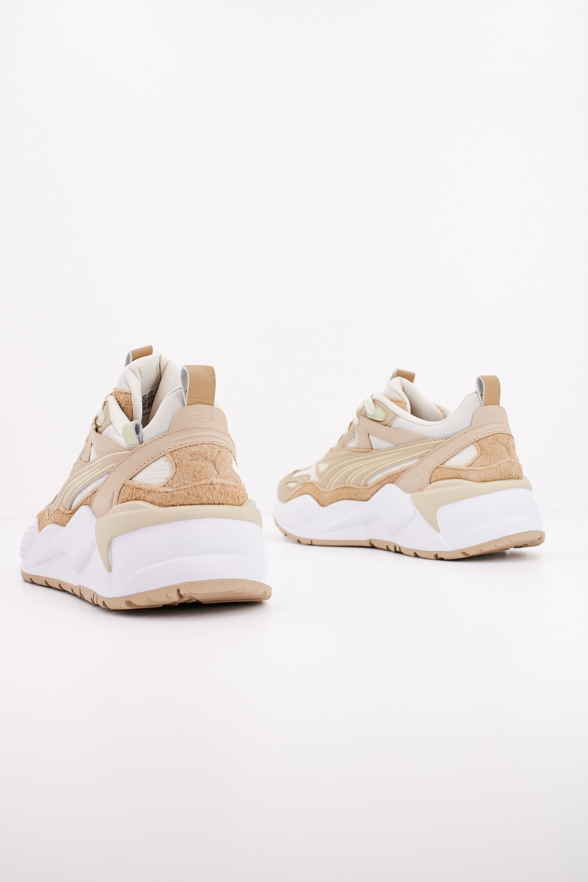 PUMA RS-X EFEKT LUX WNS en color BEIS  (3)