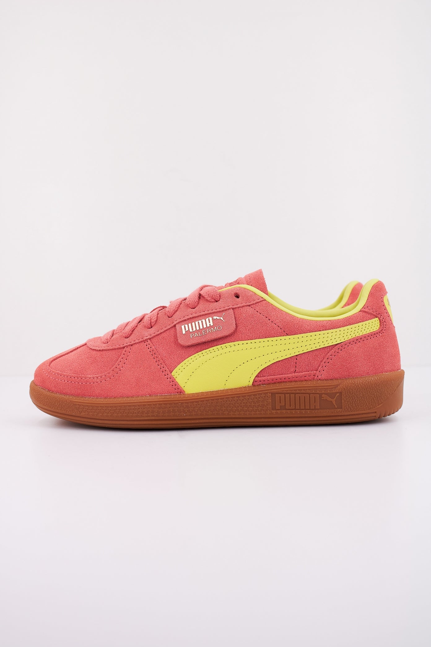 PUMA  PALERMO en color ROSA  (1)