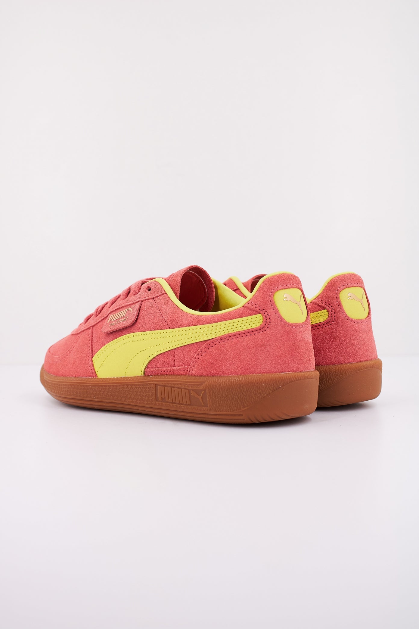 PUMA  PALERMO en color ROSA  (4)