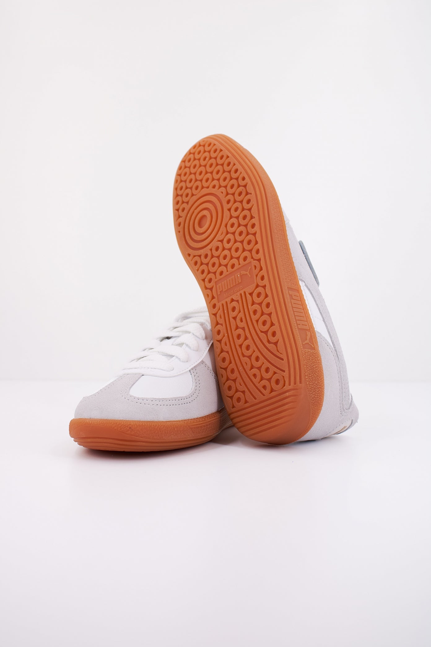 PUMA PALERMO LTH en color BLANCO  (5)