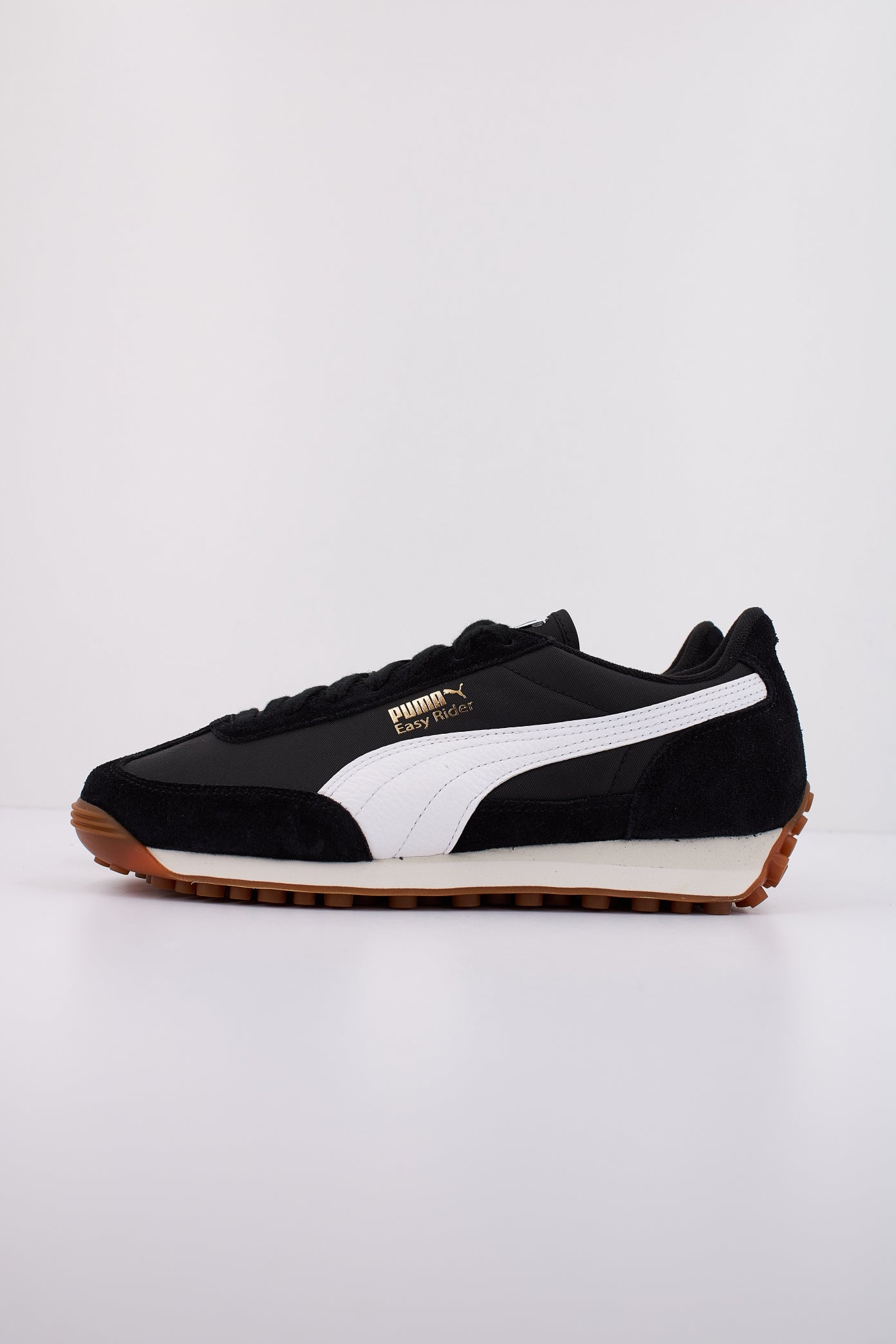 PUMA EASY RIDER VINTAGE en color NEGRO  (1)