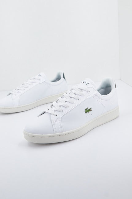 LACOSTE  CARNABY PRO   SMA en color BLANCO  (1)