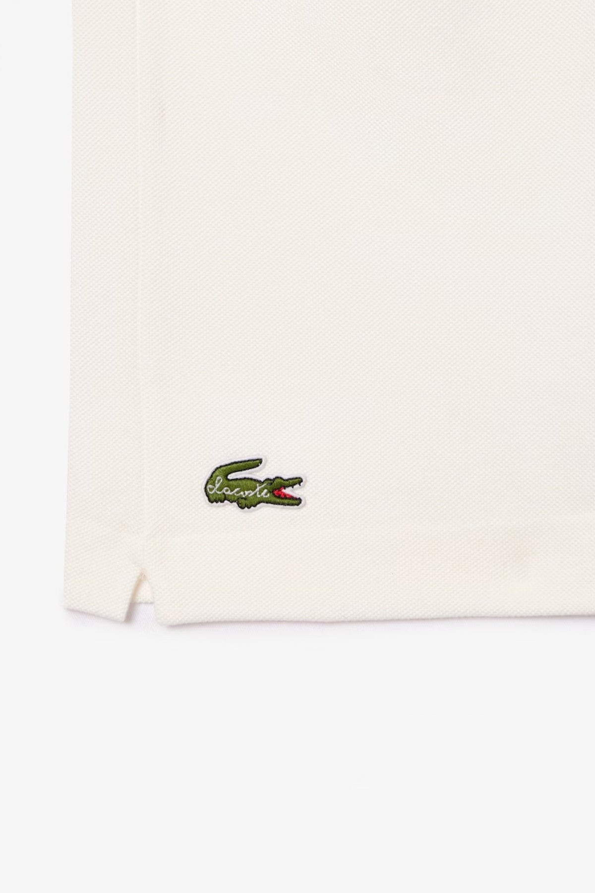 LACOSTE SHORT SLEEVED RIBBED COLLAR en color BLANCO  (3)