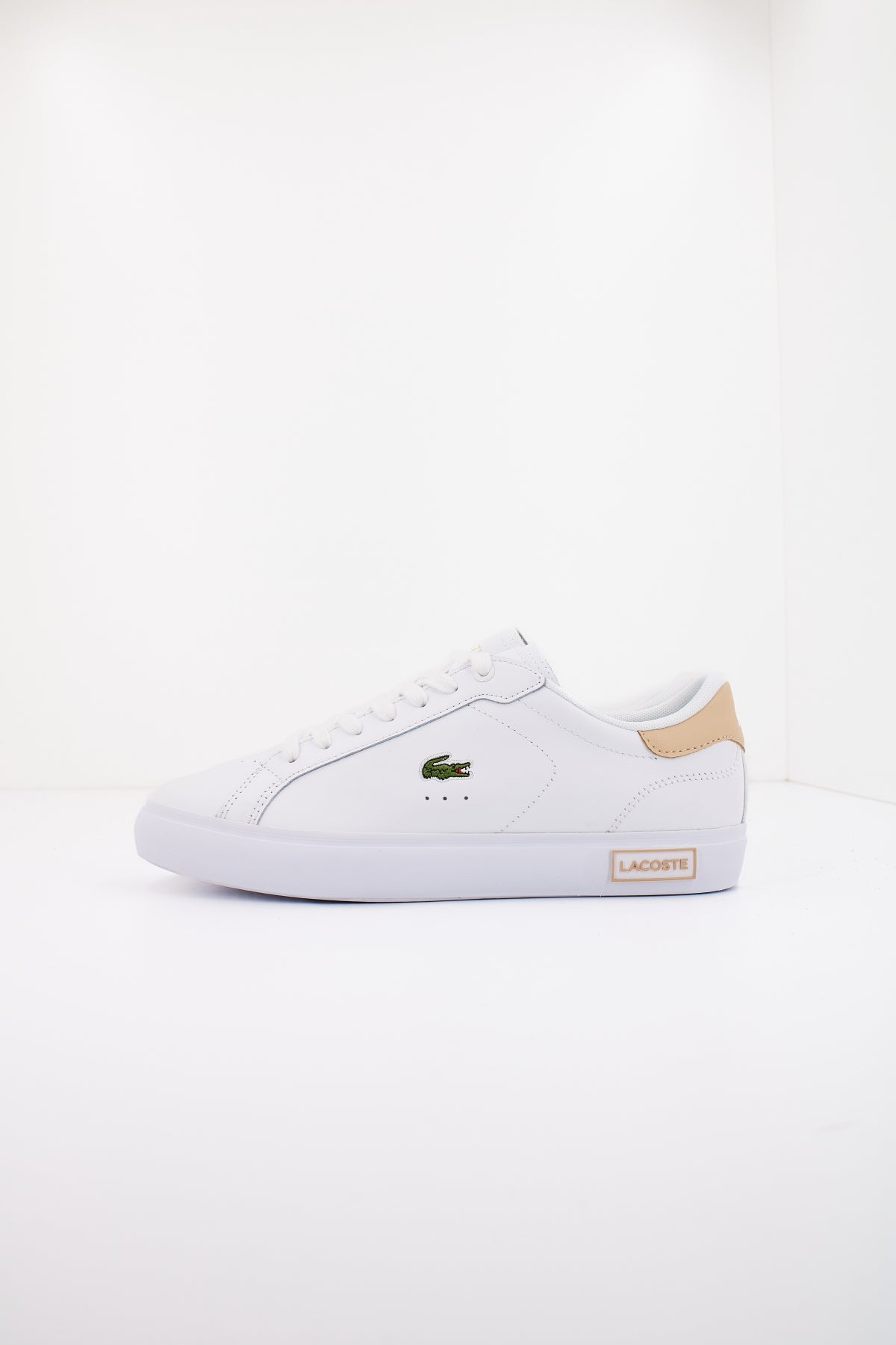 LACOSTE POWERCOURT LOGO TONGUE LE en color BLANCO  (1)