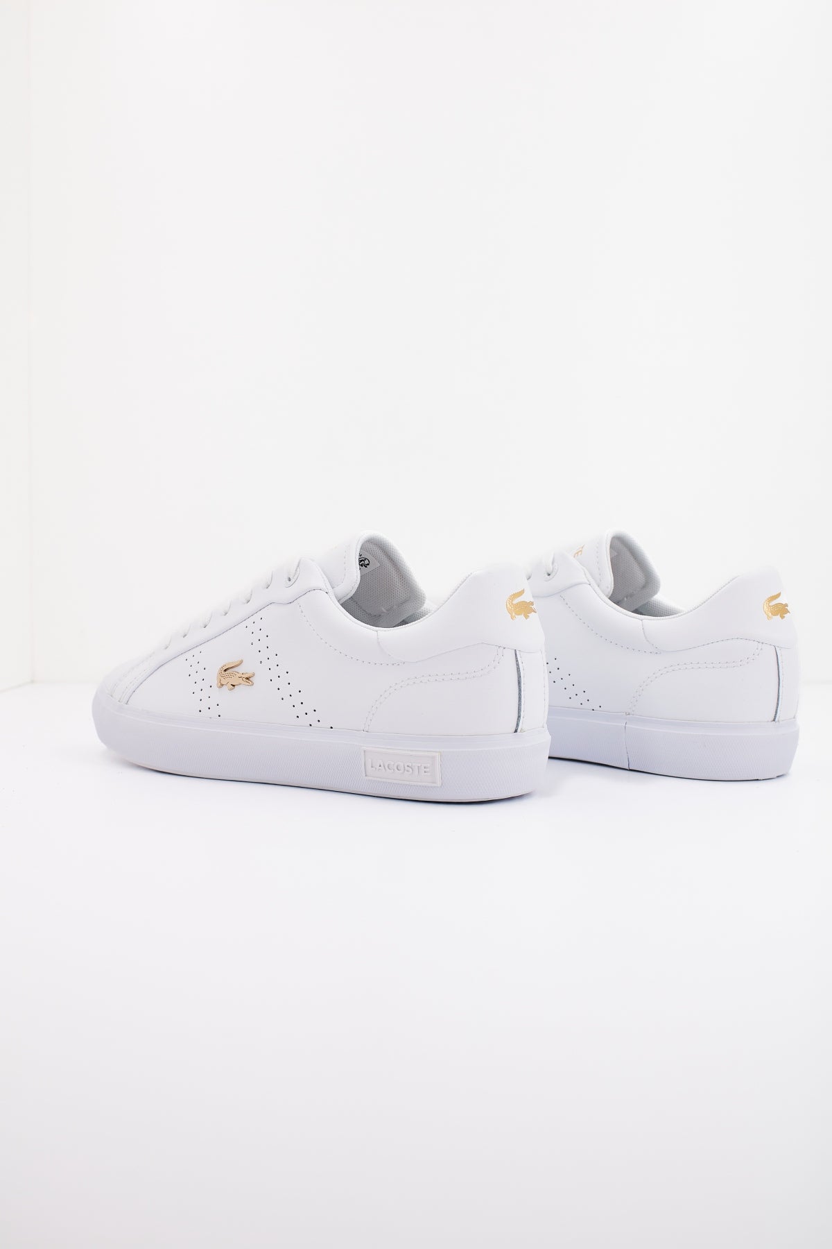 LACOSTE POWERCOURT . LEATHER en color BLANCO  (3)