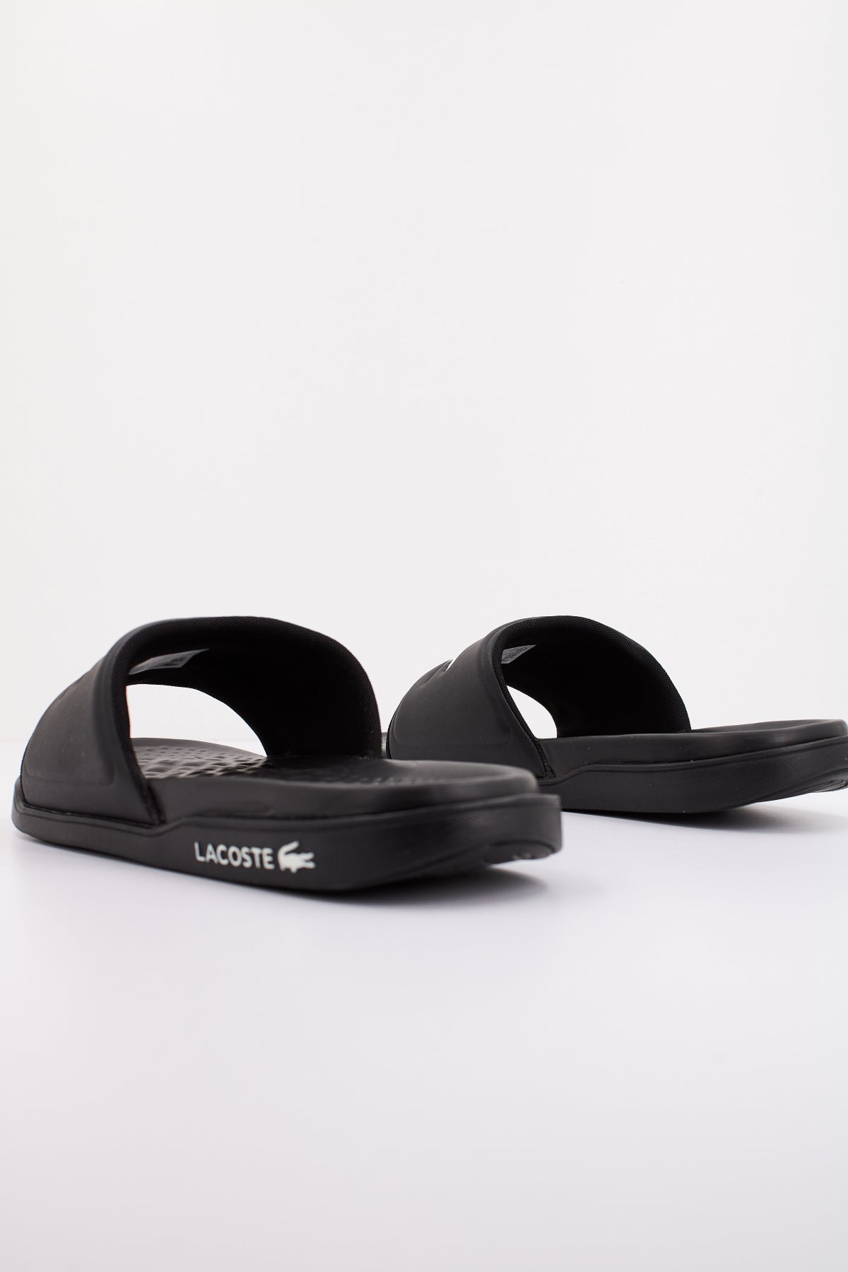 LACOSTE SERVE DUAL SYNTHETIC LOGO en color NEGRO  (3)