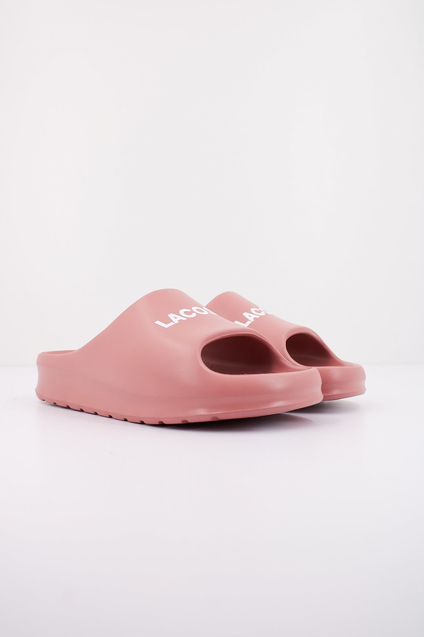 LACOSTE SERVE SLIDE . SYNTHETIC en color ROSA  (2)