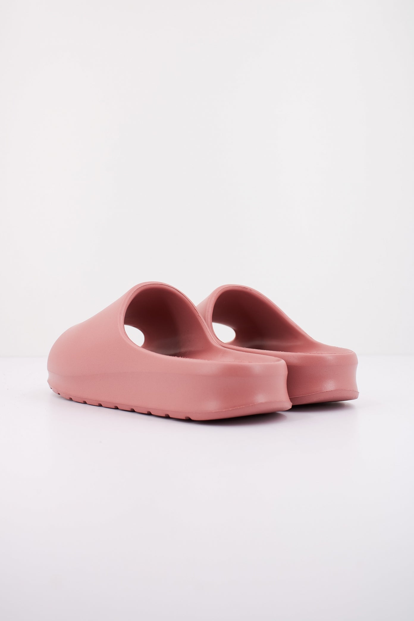 LACOSTE SERVE SLIDE . SYNTHETIC en color ROSA  (3)