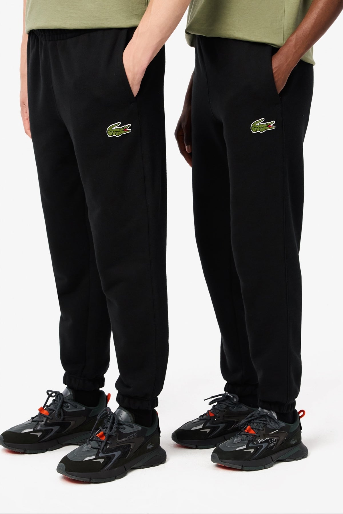 LACOSTE TRACKSUIT en color NEGRO  (1)