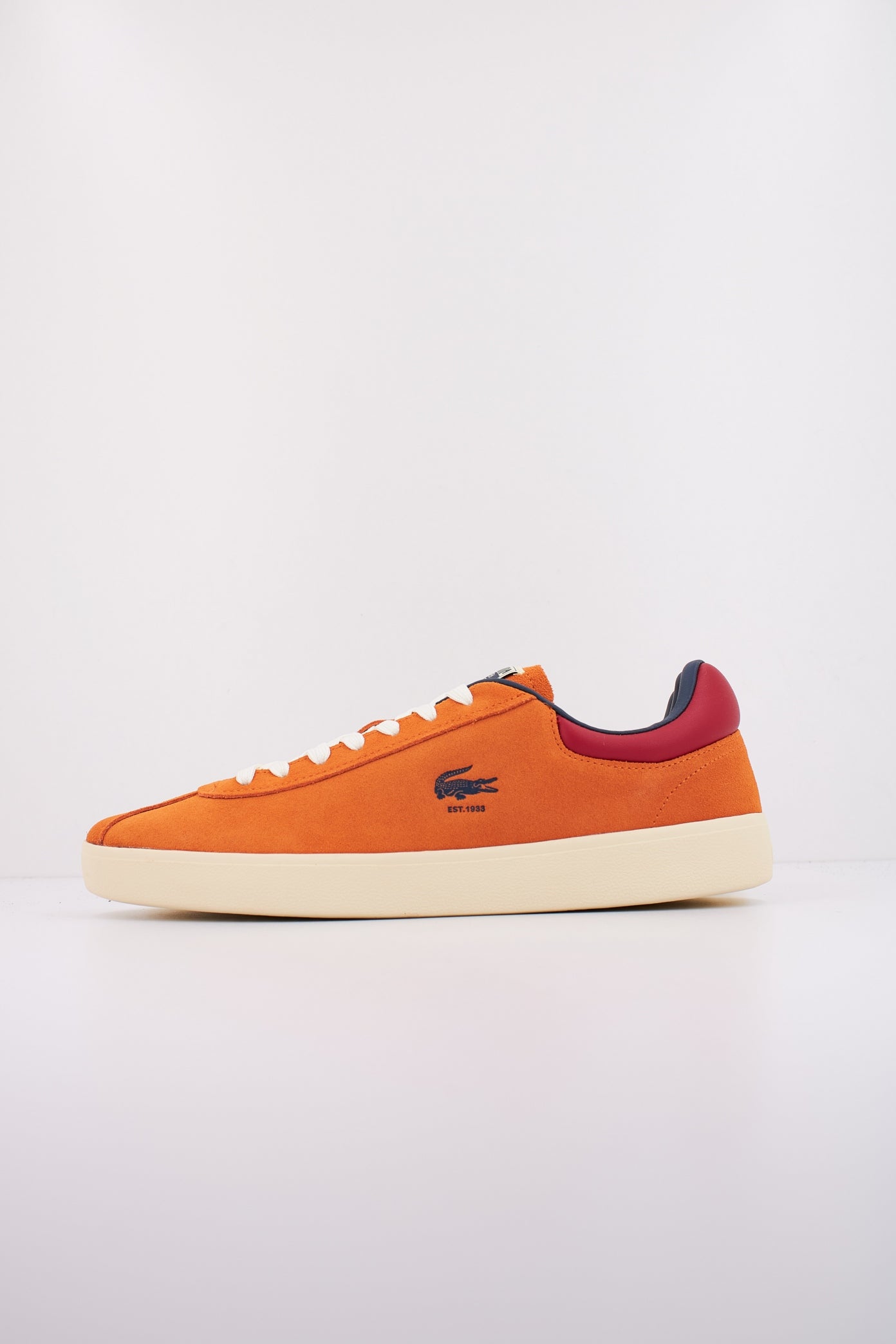 LACOSTE  BASESHOT  en color NARANJA  (1)