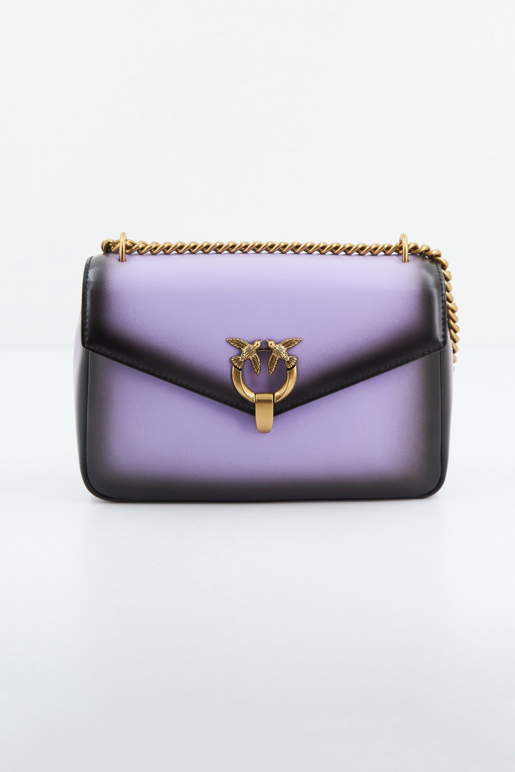 PINKO CUPIDO MESSENGER CLASSIC en color VIOLETA  (2)