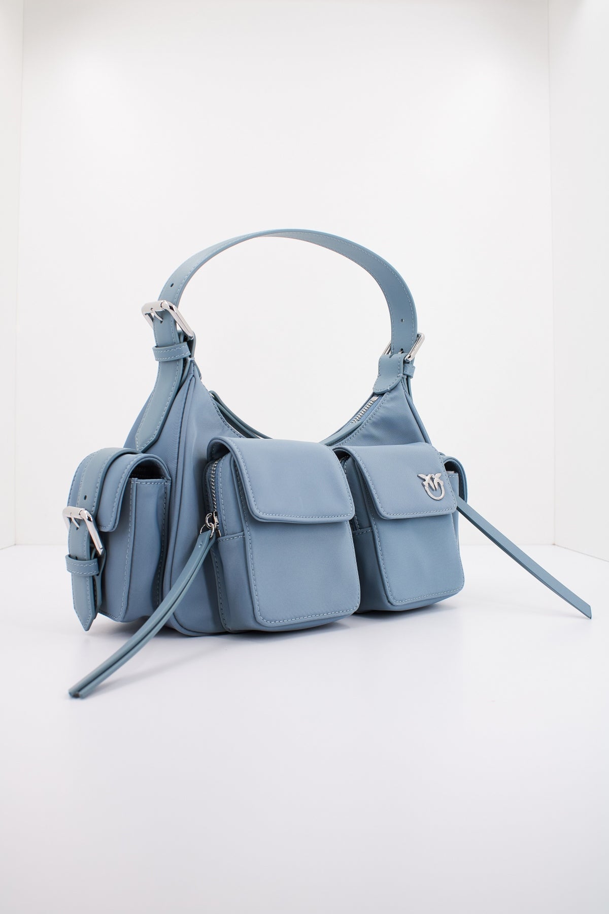 PINKO CARGO BAG en color AZUL  (2)