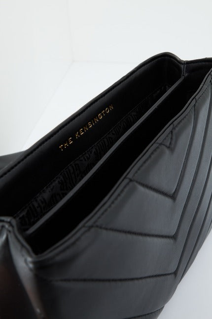 KURT GEIGER LONDON  LARGE KENSINGTON KURT en color NEGRO  (3)