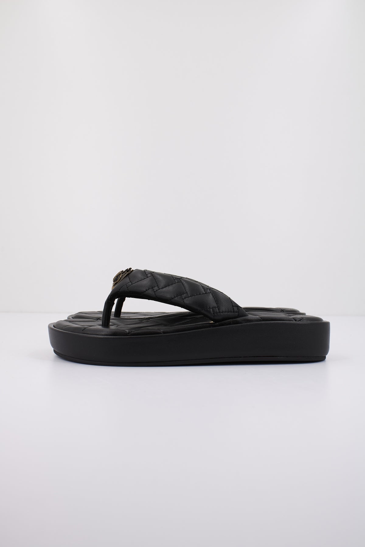 KURT GEIGER LONDON KENSINGTON PUFF FLIP FL en color NEGRO  (1)