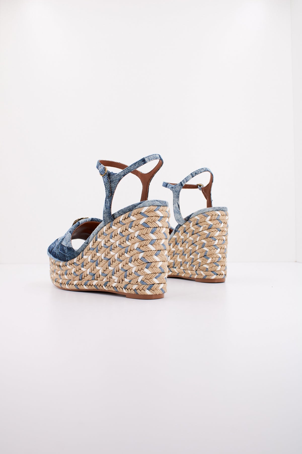 KURT GEIGER LONDON KENSINGTON  ESPADRIL en color AZUL  (3)