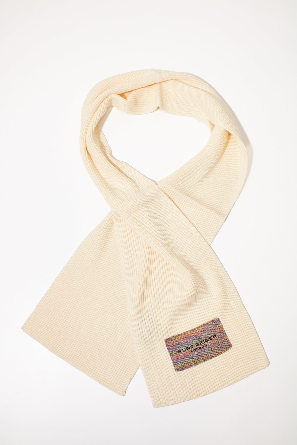 KURT GEIGER LONDON KGL KNITTED SCARF en color BEIS  (2)