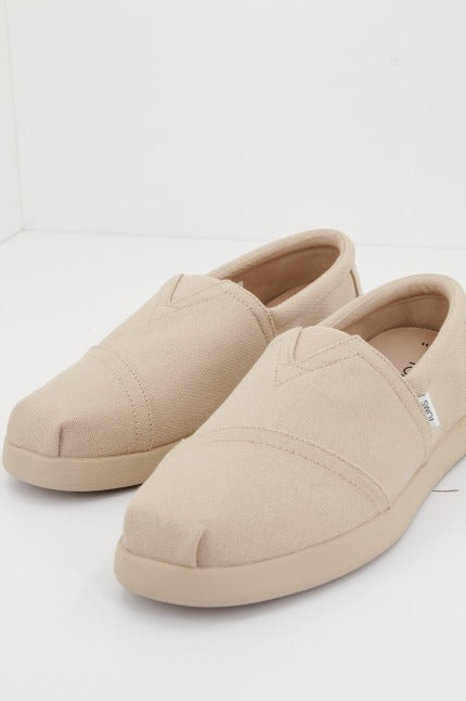 TOMS ALP FWD en color BEIS  (2)