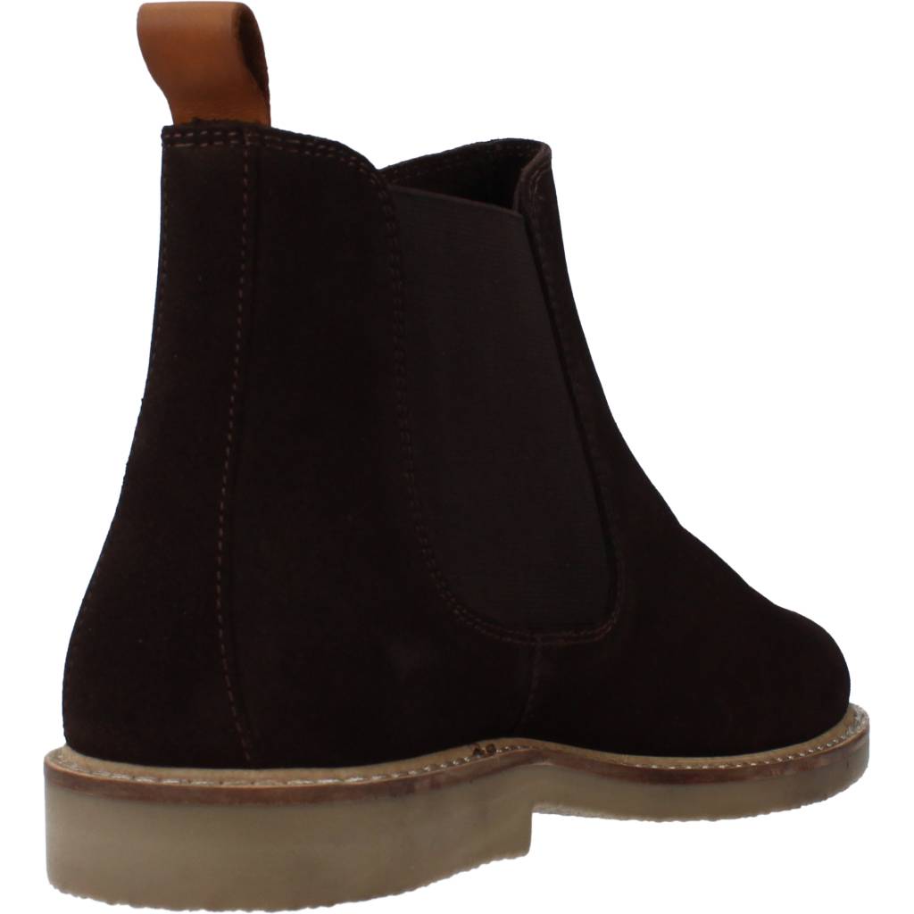 KICKERS  COW SUEDE en color MARRON  (3)