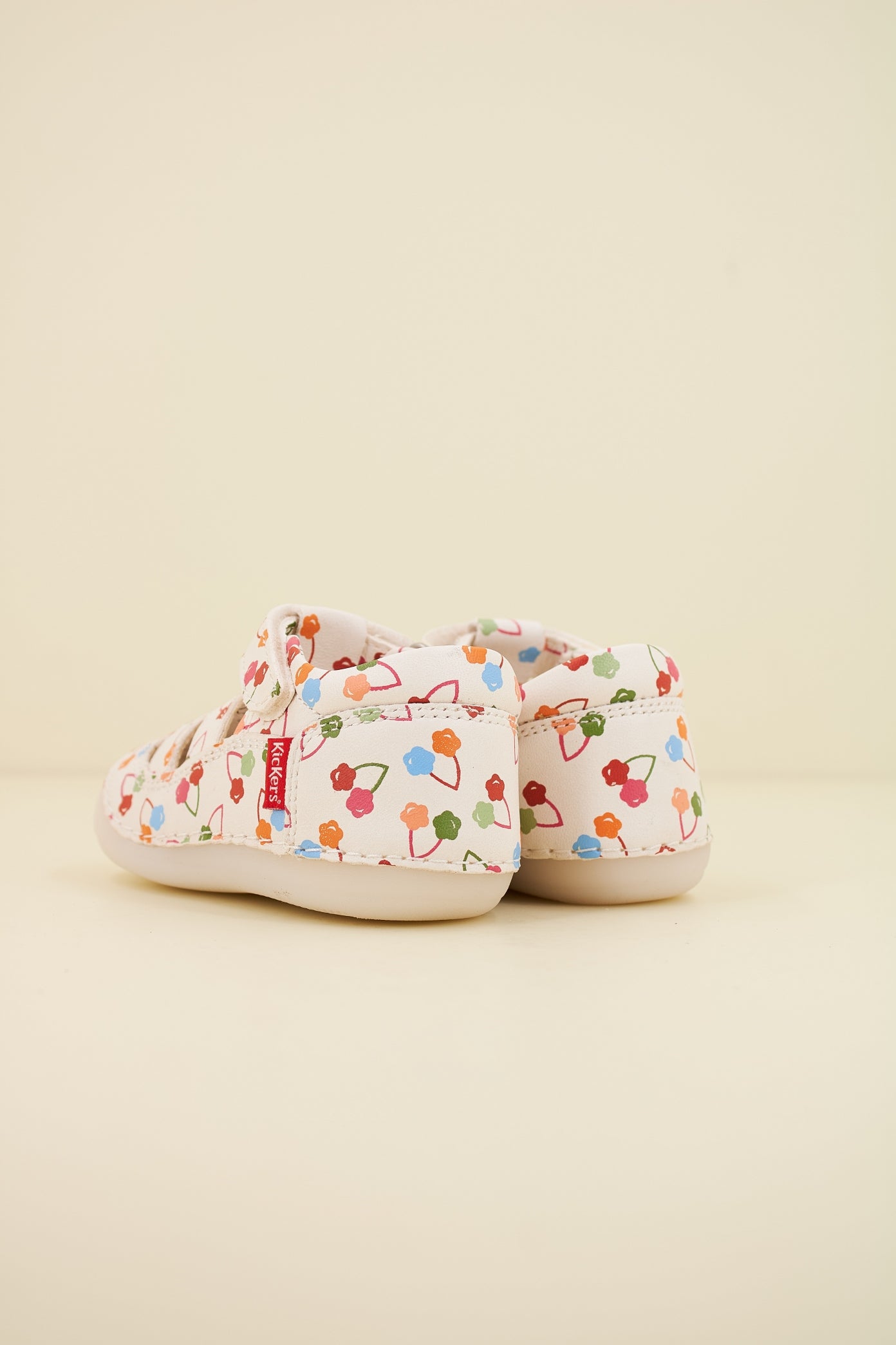 KICKERS SUSHY en color BLANCO  (3)