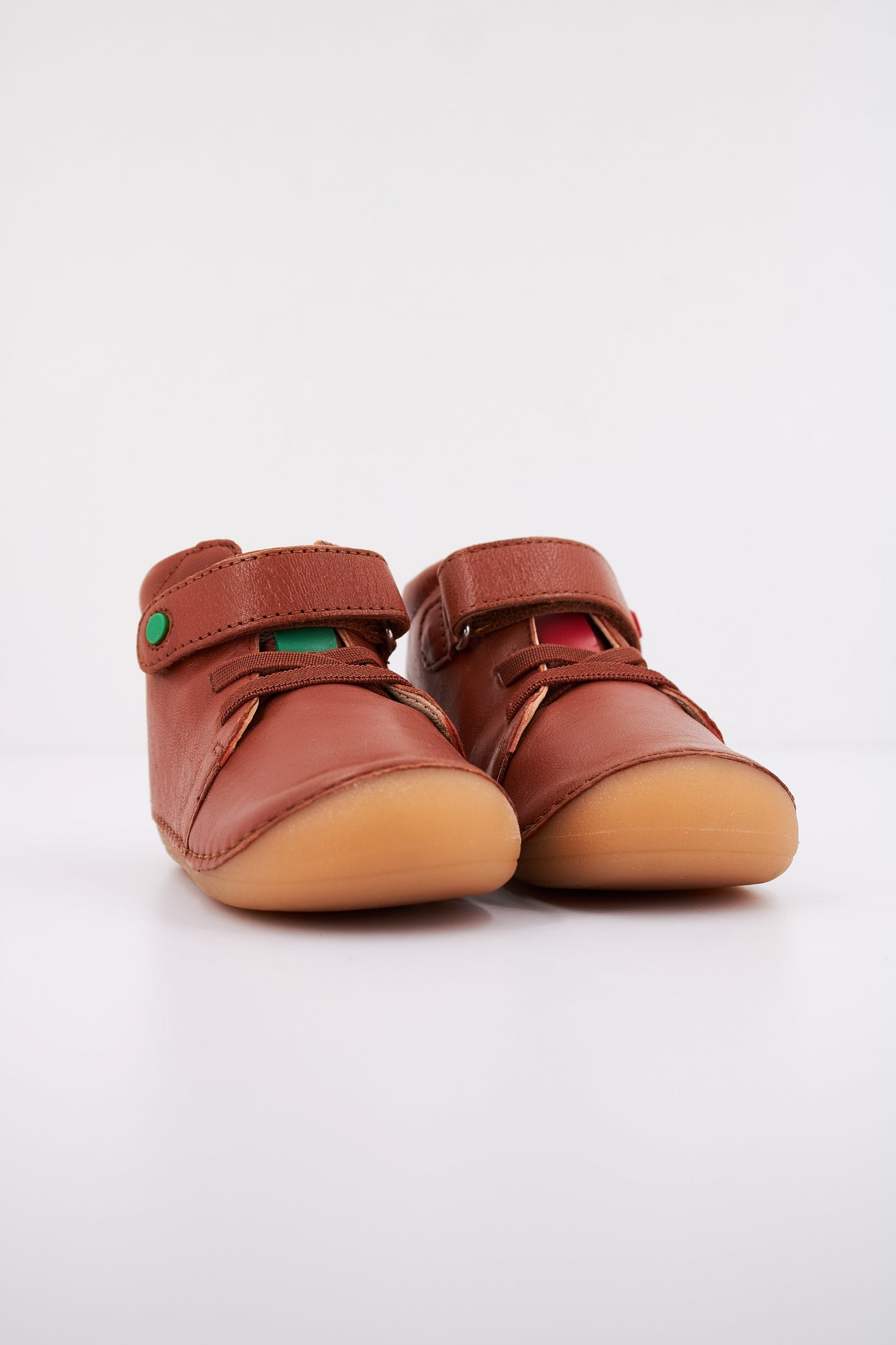 KICKERS SONIZIKRO en color MARRON  (2)