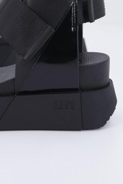 UNITED NUDE DELTA RUN en color NEGRO  (4)