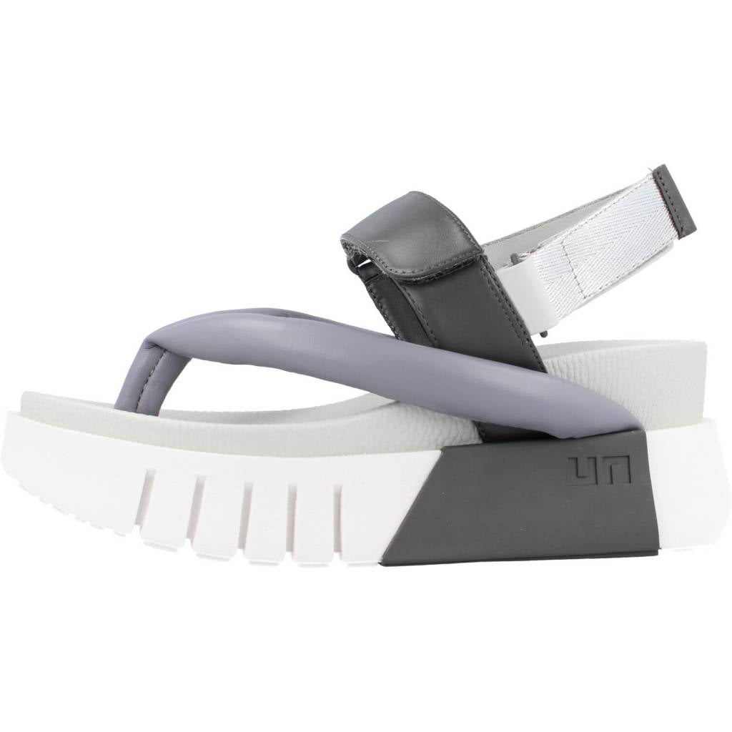 UNITED NUDE  DELTA TONG en color GRIS  (2)