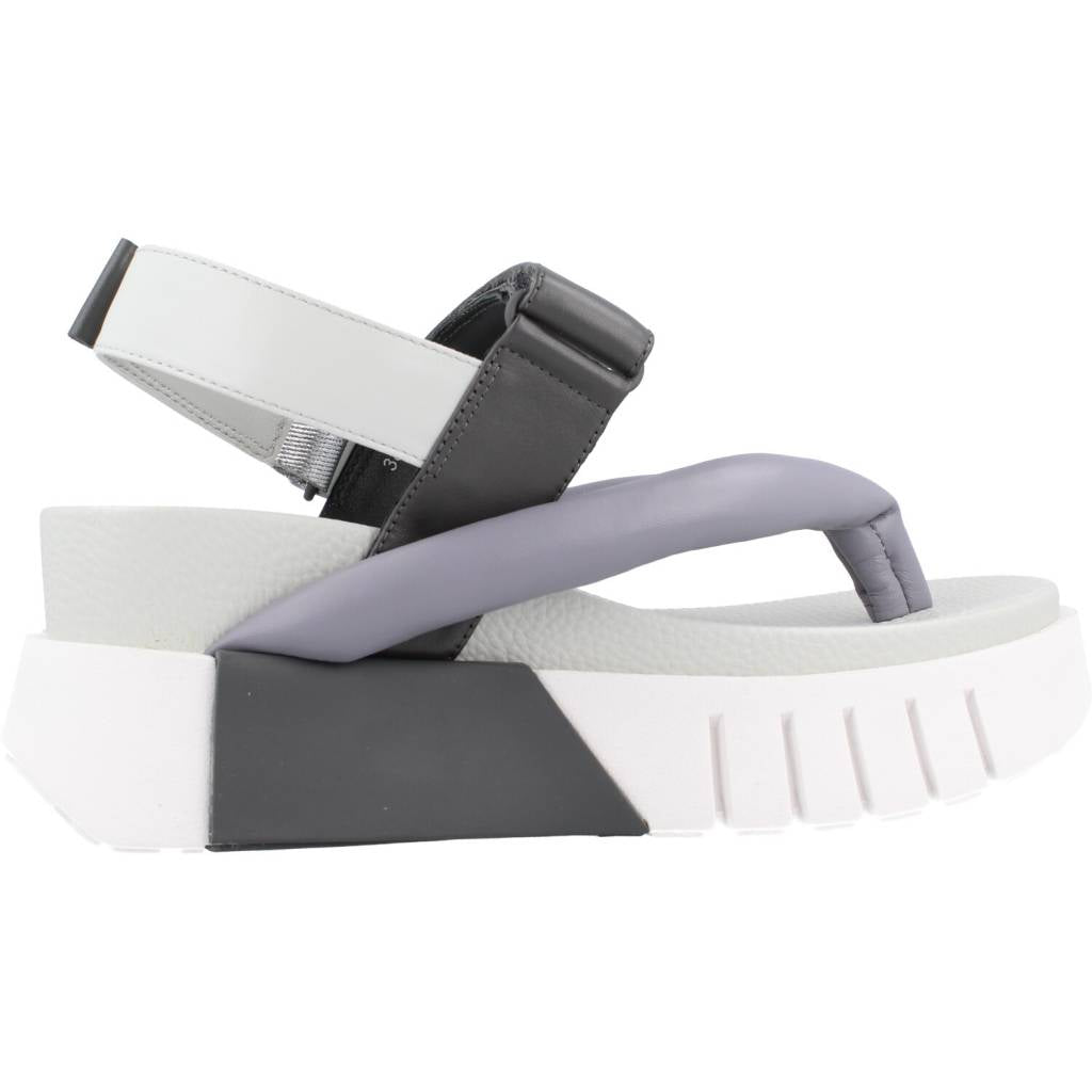 UNITED NUDE  DELTA TONG en color GRIS  (4)