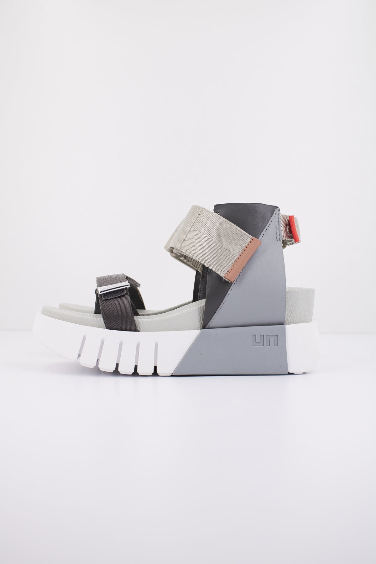 UNITED NUDE DELTA RUN en color GRIS  (1)