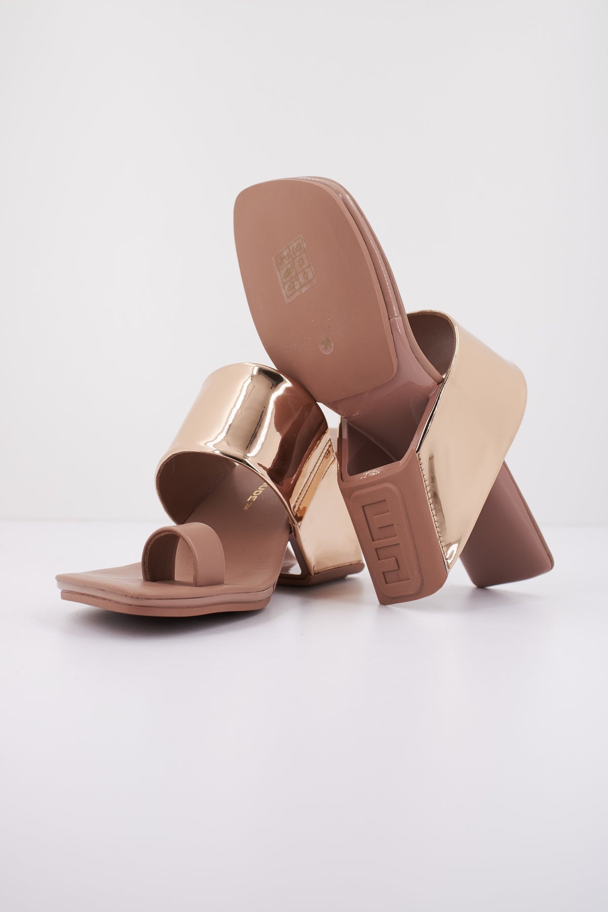 UNITED NUDE LOOP TOE HI ROSE en color BRONCE  (4)